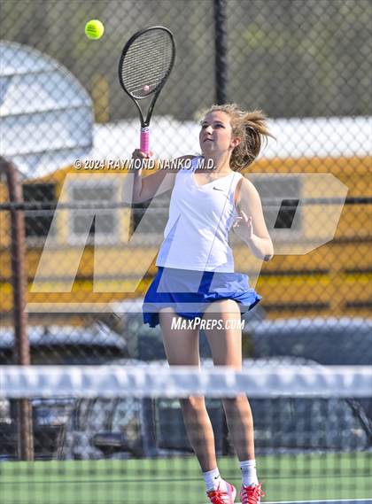 Thumbnail 2 in Lake Central vs Hamilton Southeastern  photogallery.