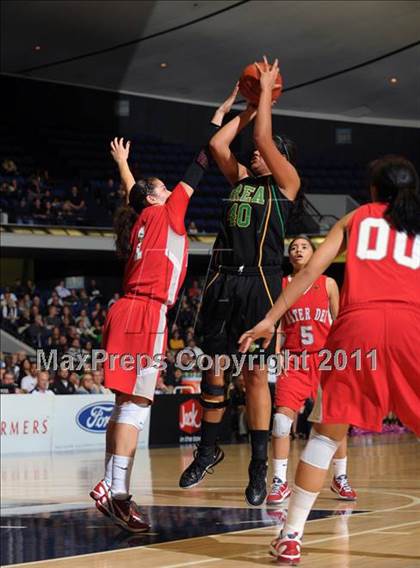 Thumbnail 1 in Brea Olinda vs. Mater Dei (CIF SS 1AA Final) photogallery.