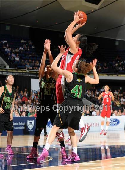 Thumbnail 1 in Brea Olinda vs. Mater Dei (CIF SS 1AA Final) photogallery.