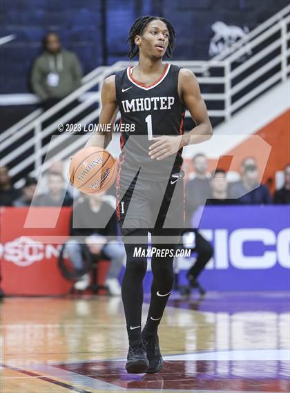 Thumbnail 1 in Imhotep Charter vs. Cardinal Hayes (Spalding Hoophall Classic) photogallery.