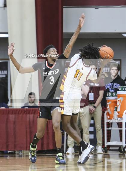 Thumbnail 1 in Imhotep Charter vs. Cardinal Hayes (Spalding Hoophall Classic) photogallery.