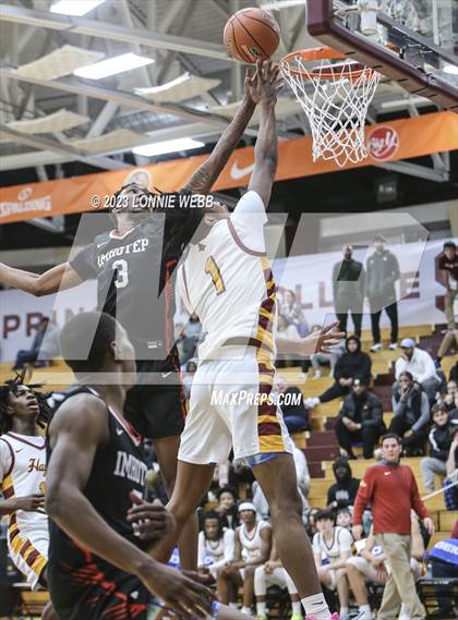 Thumbnail 3 in Imhotep Charter vs. Cardinal Hayes (Spalding Hoophall Classic) photogallery.