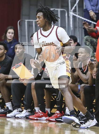 Thumbnail 3 in Imhotep Charter vs. Cardinal Hayes (Spalding Hoophall Classic) photogallery.