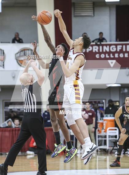 Thumbnail 1 in Imhotep Charter vs. Cardinal Hayes (Spalding Hoophall Classic) photogallery.
