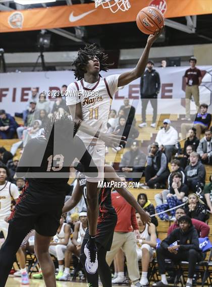 Thumbnail 3 in Imhotep Charter vs. Cardinal Hayes (Spalding Hoophall Classic) photogallery.