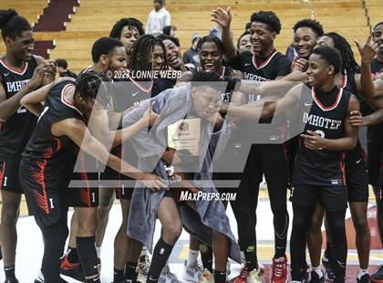Thumbnail 1 in Imhotep Charter vs. Cardinal Hayes (Spalding Hoophall Classic) photogallery.