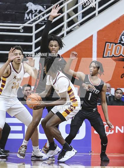 Thumbnail 3 in Imhotep Charter vs. Cardinal Hayes (Spalding Hoophall Classic) photogallery.