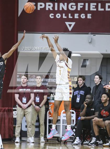 Thumbnail 1 in Imhotep Charter vs. Cardinal Hayes (Spalding Hoophall Classic) photogallery.