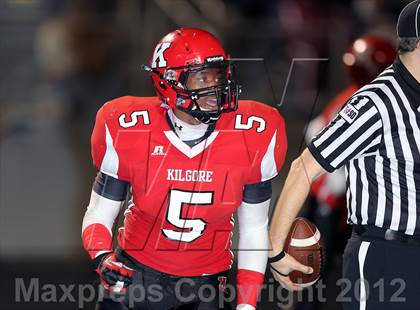 Thumbnail 3 in Gainesville vs. Kilgore (UIL 3A Division 1 Quarterfinal Playoff) photogallery.