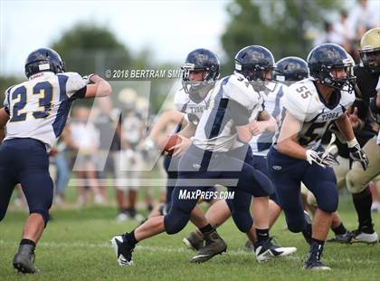 Thumbnail 3 in Tioga @ Cardinal O'Hara photogallery.