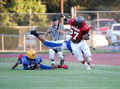 Thumbnail 3 in Sacramento Optimist All-Star Game photogallery.