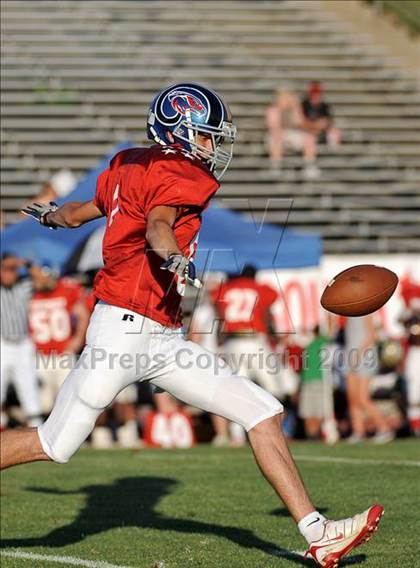 Thumbnail 3 in Sacramento Optimist All-Star Game photogallery.