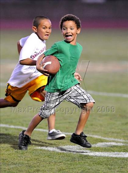 Thumbnail 3 in Sacramento Optimist All-Star Game photogallery.
