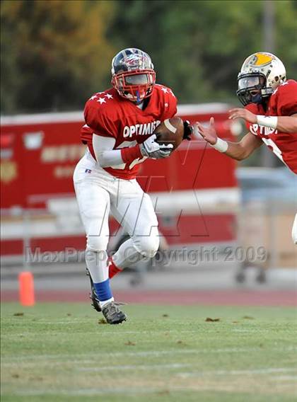 Thumbnail 2 in Sacramento Optimist All-Star Game photogallery.
