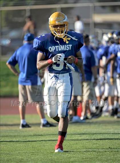 Thumbnail 2 in Sacramento Optimist All-Star Game photogallery.