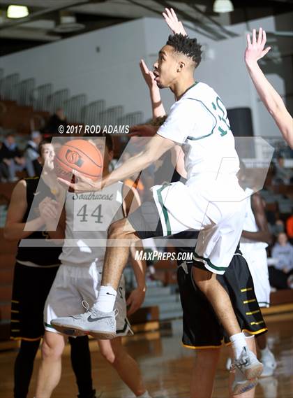 Thumbnail 3 in Lincoln Southwest vs. Fremont (HAC Tournament) photogallery.