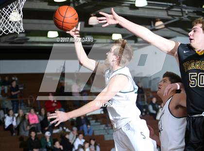 Thumbnail 2 in Lincoln Southwest vs. Fremont (HAC Tournament) photogallery.