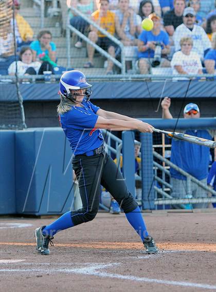 Thumbnail 1 in Valley View vs Fort LeBoeuf (PIAA Class AAA Final) photogallery.