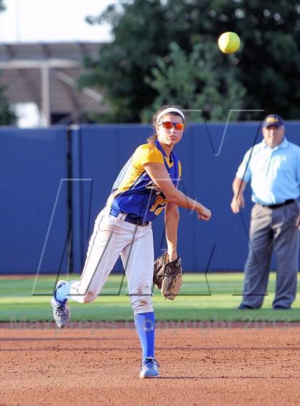 Thumbnail 2 in Valley View vs Fort LeBoeuf (PIAA Class AAA Final) photogallery.