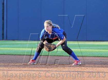 Thumbnail 2 in Valley View vs Fort LeBoeuf (PIAA Class AAA Final) photogallery.