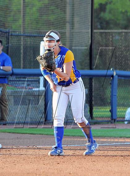 Thumbnail 3 in Valley View vs Fort LeBoeuf (PIAA Class AAA Final) photogallery.