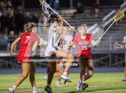 Thumbnail 3 in Valor Christian vs. Regis Jesuit (CHSAA 5A Semi-Final) photogallery.
