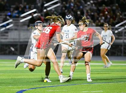 Thumbnail 1 in Valor Christian vs. Regis Jesuit (CHSAA 5A Semi-Final) photogallery.