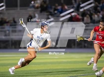 Thumbnail 1 in Valor Christian vs. Regis Jesuit (CHSAA 5A Semi-Final) photogallery.
