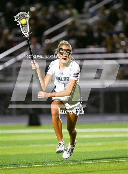 Thumbnail 2 in Valor Christian vs. Regis Jesuit (CHSAA 5A Semi-Final) photogallery.