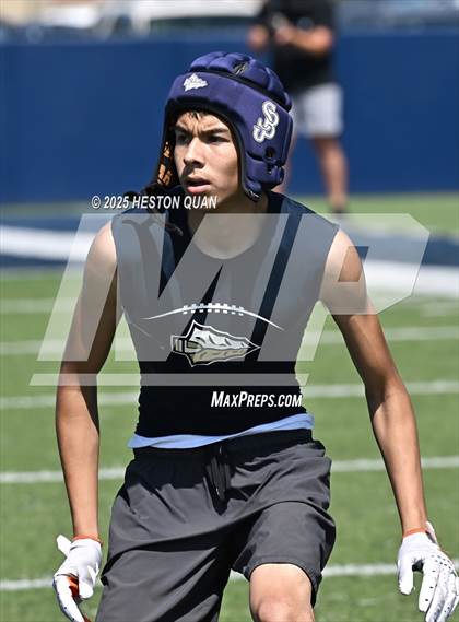Thumbnail 1 in St. John Bosco vs. Corona del Mar (Brave 8 Invitational) photogallery.