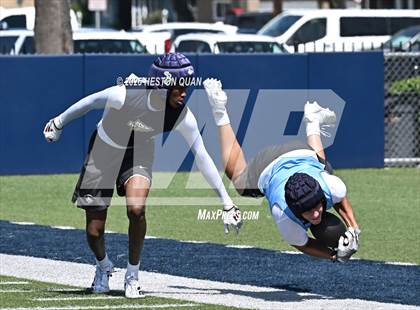 Thumbnail 1 in St. John Bosco vs. Corona del Mar (Brave 8 Invitational) photogallery.