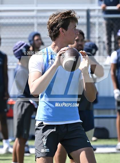 Thumbnail 2 in St. John Bosco vs. Corona del Mar (Brave 8 Invitational) photogallery.