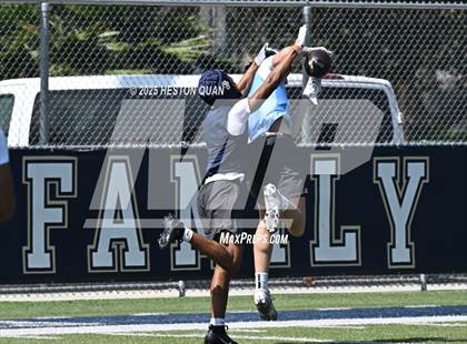 Thumbnail 2 in St. John Bosco vs. Corona del Mar (Brave 8 Invitational) photogallery.