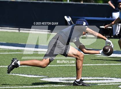 Thumbnail 1 in St. John Bosco vs. Corona del Mar (Brave 8 Invitational) photogallery.