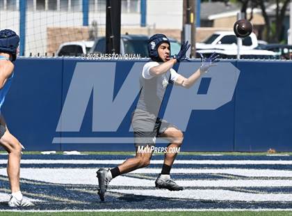 Thumbnail 3 in St. John Bosco vs. Corona del Mar (Brave 8 Invitational) photogallery.