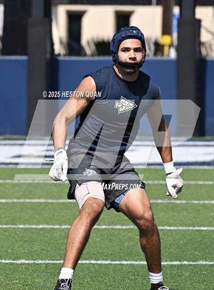 Thumbnail 2 in St. John Bosco vs. Corona del Mar (Brave 8 Invitational) photogallery.