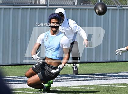 Thumbnail 1 in St. John Bosco vs. Corona del Mar (Brave 8 Invitational) photogallery.