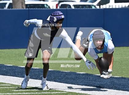 Thumbnail 3 in St. John Bosco vs. Corona del Mar (Brave 8 Invitational) photogallery.