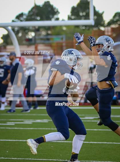 Thumbnail 3 in Las Cruces @ La Cueva photogallery.
