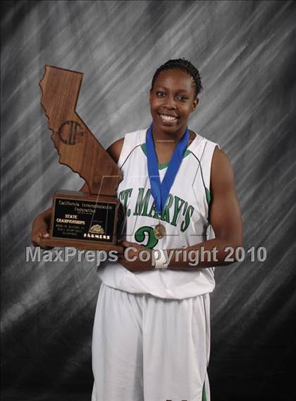 Thumbnail 2 in Bishop Amat vs. St. Mary's (CIF State D3 Award Photos) photogallery.