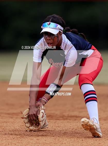 Thumbnail 3 in Warren Central @ South Panola photogallery.