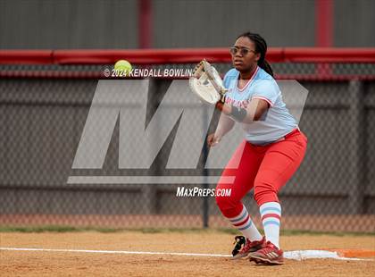 Thumbnail 3 in Warren Central @ South Panola photogallery.