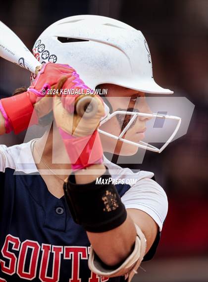 Thumbnail 2 in Warren Central @ South Panola photogallery.