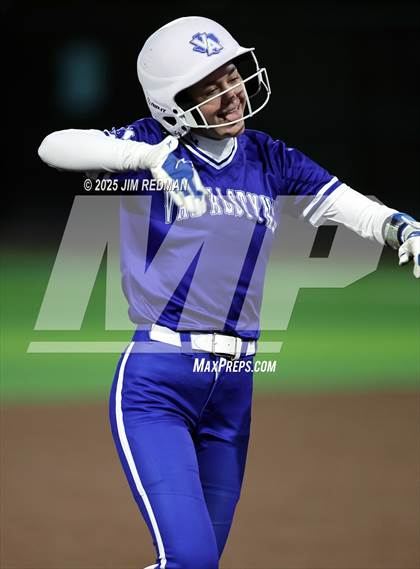 Thumbnail 3 in Van Alstyne @ Caddo Mills photogallery.
