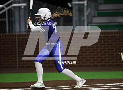 Thumbnail 3 in Van Alstyne @ Caddo Mills photogallery.