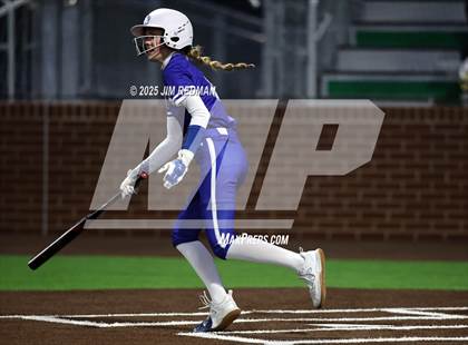Thumbnail 1 in Van Alstyne @ Caddo Mills photogallery.
