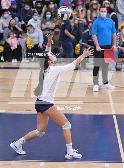 Thumbnail 2 in Bonita Vista vs Mt. Carmel (CIF SDS D3 Semifinal) photogallery.