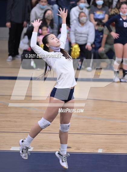 Thumbnail 1 in Bonita Vista vs Mt. Carmel (CIF SDS D3 Semifinal) photogallery.