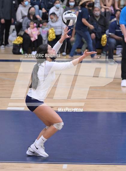Thumbnail 1 in Bonita Vista vs Mt. Carmel (CIF SDS D3 Semifinal) photogallery.
