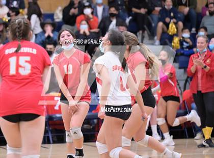 Thumbnail 1 in Bonita Vista vs Mt. Carmel (CIF SDS D3 Semifinal) photogallery.